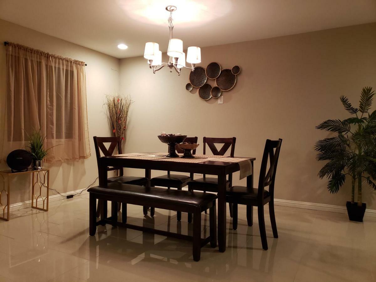 Beautiful 3 Bed/2 Bath Cozy Get Away Home Las Vegas Exterior foto