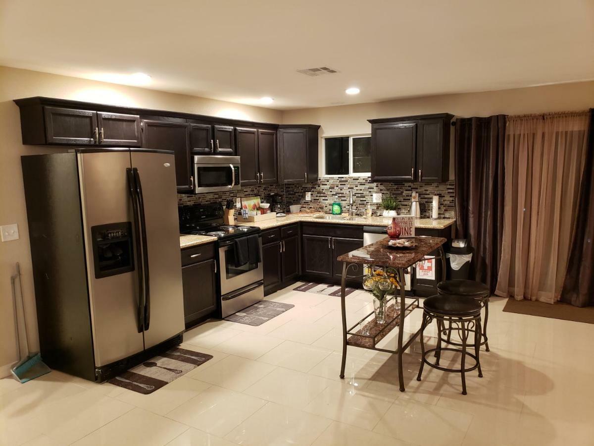 Beautiful 3 Bed/2 Bath Cozy Get Away Home Las Vegas Exterior foto