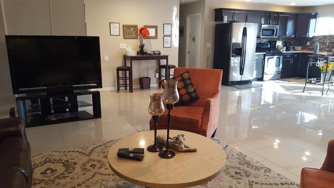 Beautiful 3 Bed/2 Bath Cozy Get Away Home Las Vegas Exterior foto