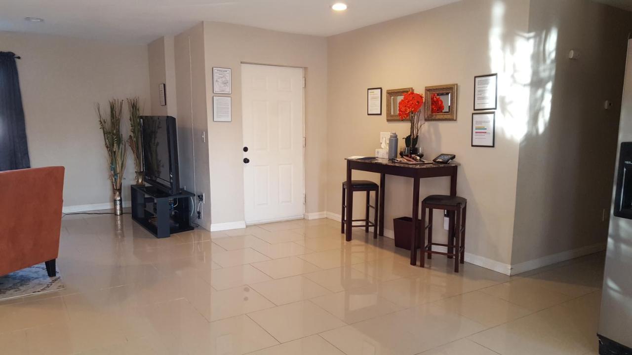 Beautiful 3 Bed/2 Bath Cozy Get Away Home Las Vegas Exterior foto